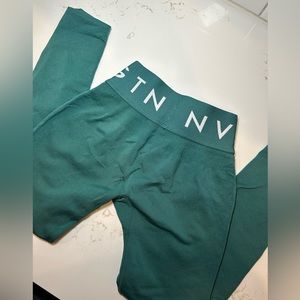 NVGTN Sport Pant
